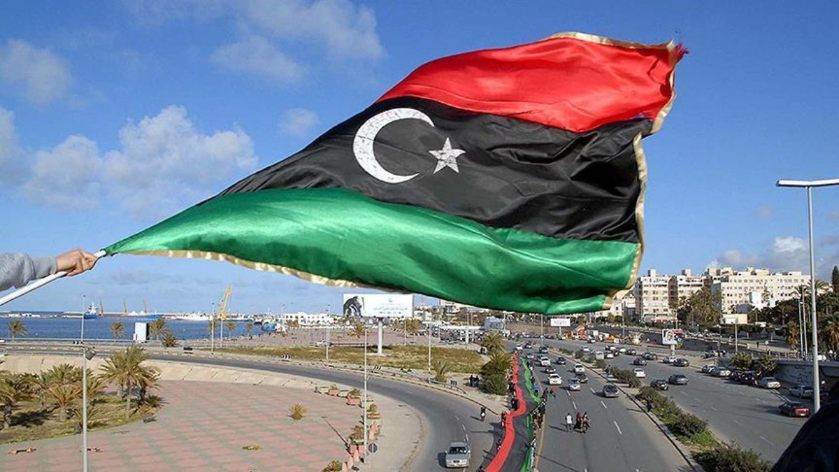 Libya, Suriye’ye 34 ton insani yardım malzemesi taşıyan uçak gönderdi