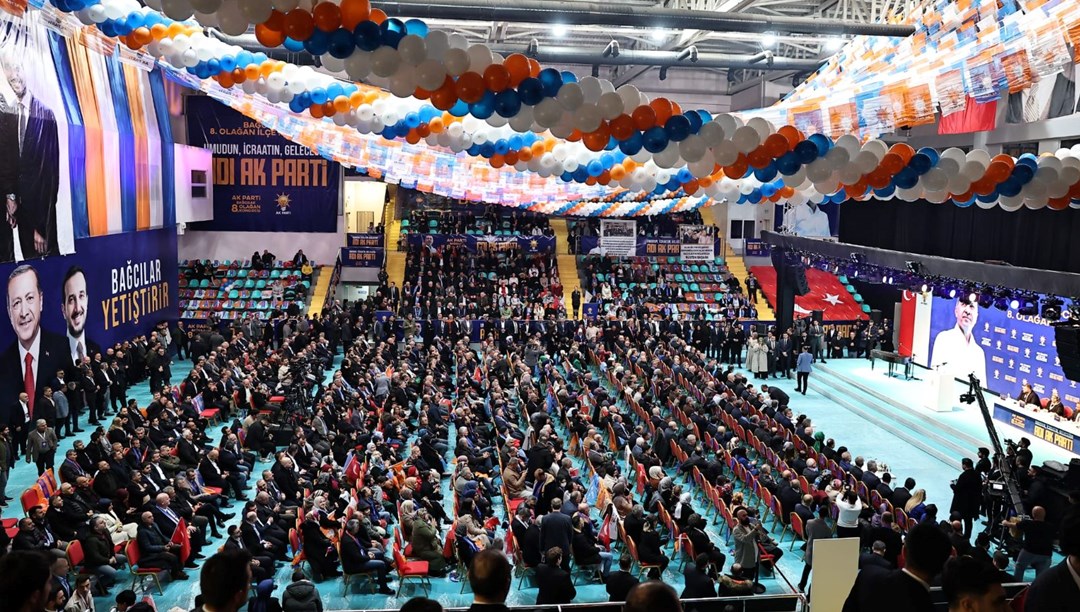 AK Parti’de Büyük Kongre için geri sayım | Cumhurbaşkanı Erdoğan’dan “Yeni dönem” vurgulu mesaj