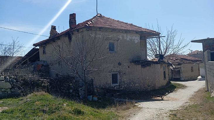 Denizli’de evlat vahşeti! Babasını sopayla dövüp, başını taşla ezerek öldürdü