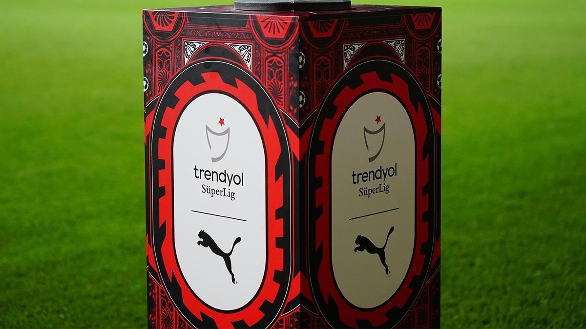 Süper Lig’de bir maç daha kadın taraftarlara ücretsiz olacak